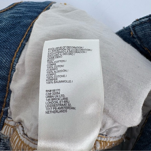 Anthropologie Pilcro The Everyday Denim Shorts - Picture 10 of 10